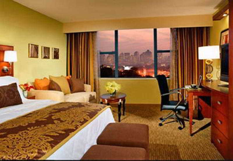 Hotel Courtyard By Marriott Boston Logan Airport Exterior foto